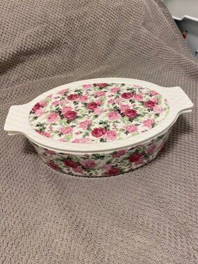 Graces Pantry Rose Floral Porcelain Baking Dish with Lid Oven Microwave Dishwash